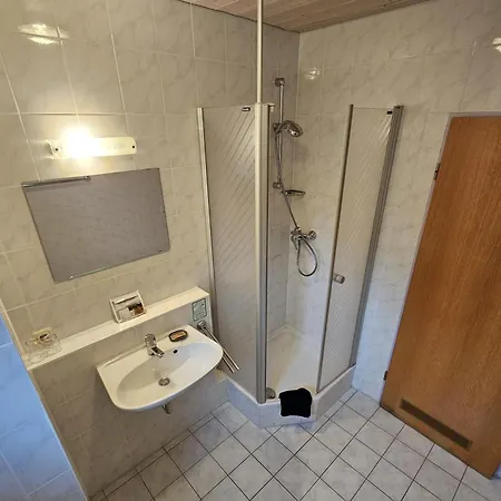 Burgwald Hotel *