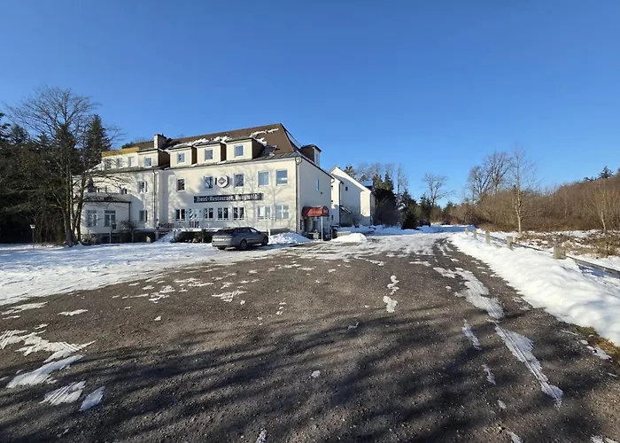 Burgwald فندق